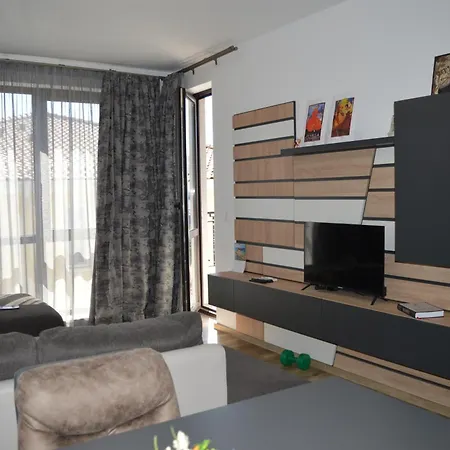 Sea Sunrise Apartment Burgas